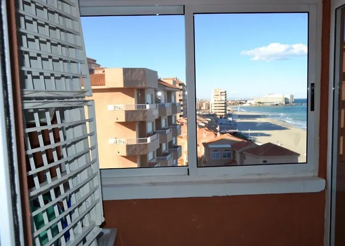 Turisticos Hawaii 6 * 라망가델마르메노